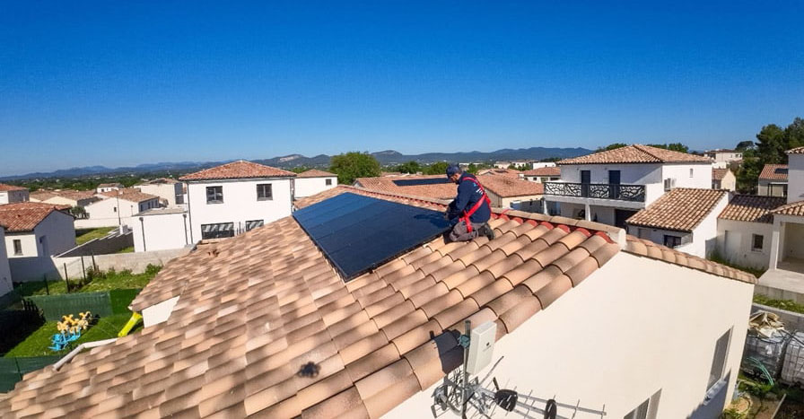 Hausse du prix de l’électricité en 2026 : pourquoi le photovoltaïque devient incontournable à Montpellier et à Béziers